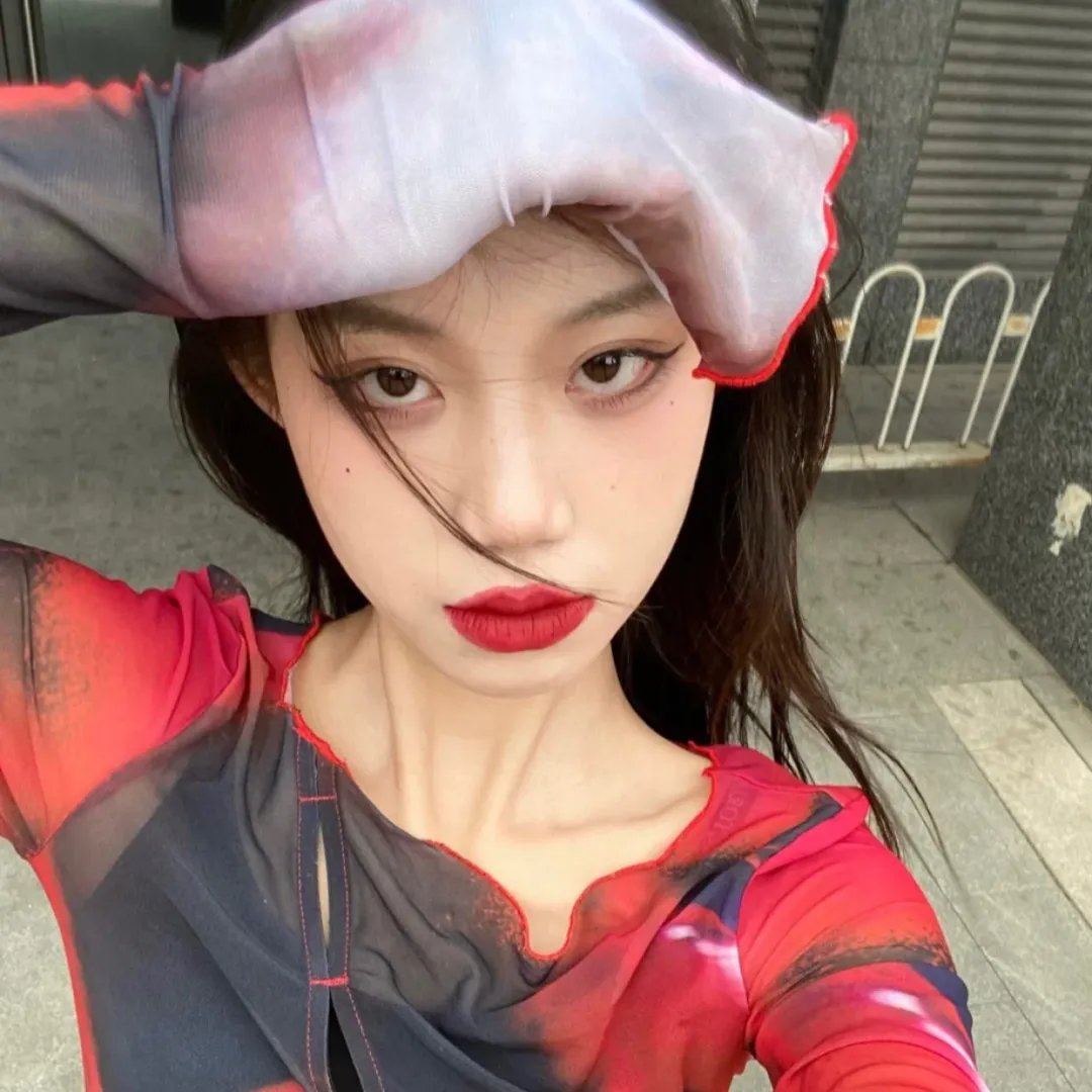 提着心吊着胆